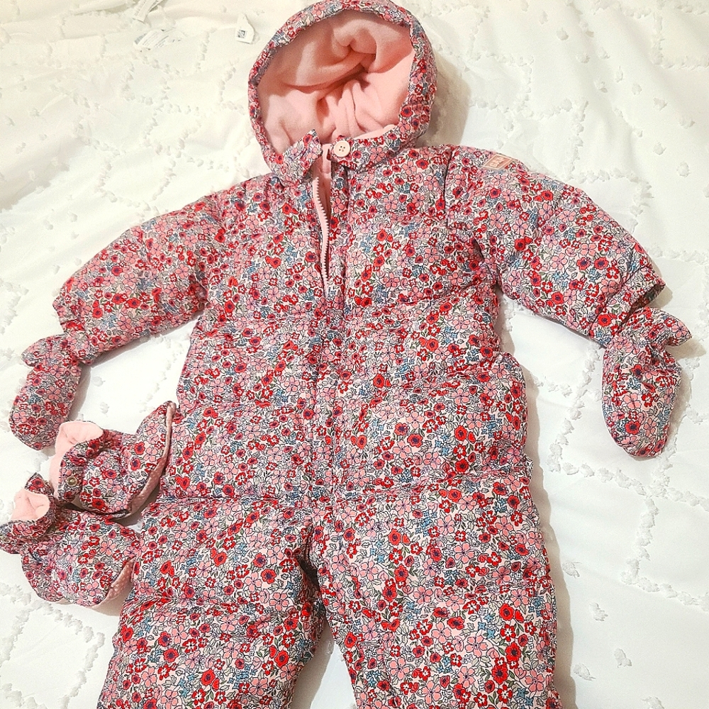 Gap Girls Snowsuit 18-24 months
